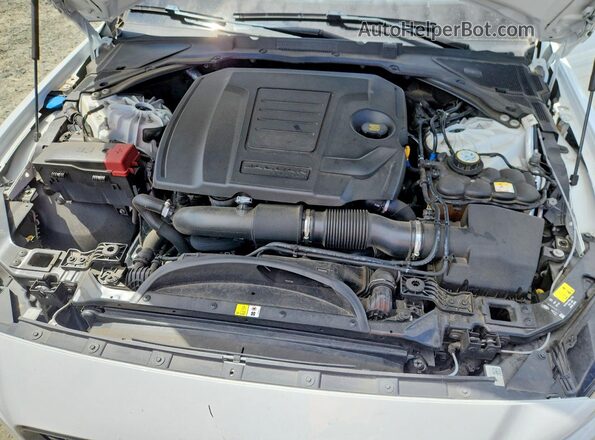SAJAJ4FX7LCP60279 2020 JAGUAR XF White Widok komory silnika