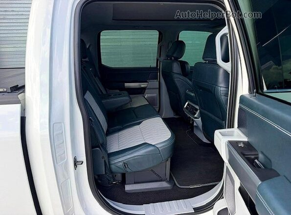 1FTFW1ED9MFB46636 2021 FORD F150 White ძრავის განყოფილების ხედი