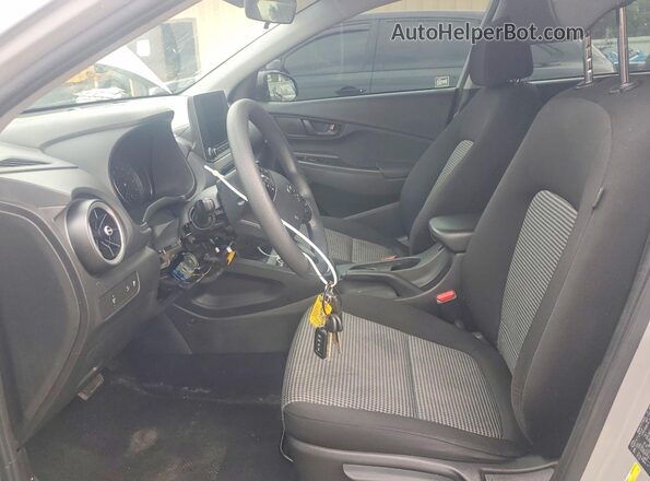 KM8K22AB0NU776073 2022 HYUNDAI KONA Gray Առջևի վահանակի տեսք