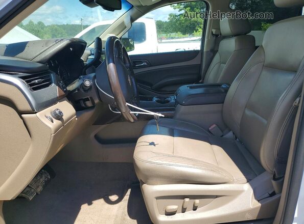 1GNSCHKCXKR178204 2019 CHEVROLET SUBURBAN White Vista del salpicadero