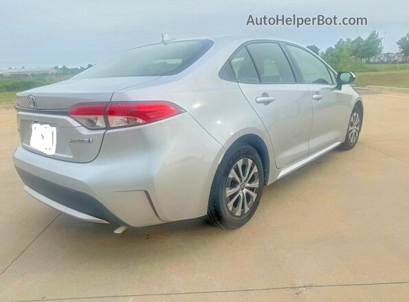 JTDEAMDE3N3008597 2022 TOYOTA COROLLA Silver 
