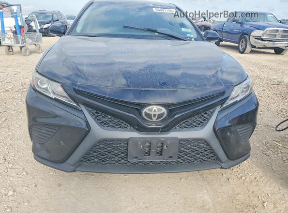 4T1B11HK1JU101975 2018 TOYOTA CAMRY Black Вид ззаду