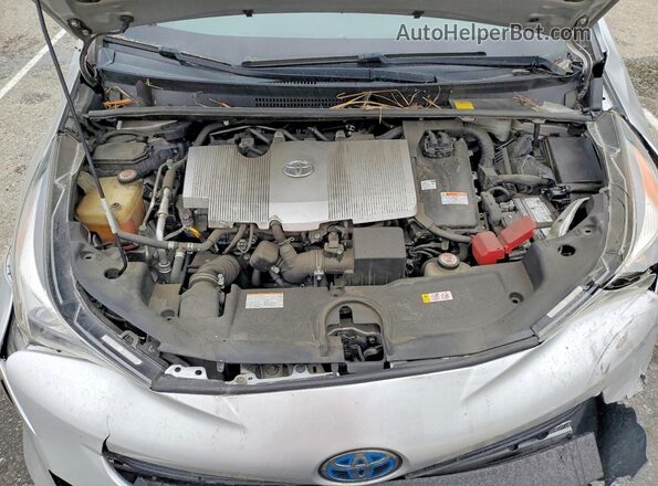 JTDKBRFU8H3552096 2017 TOYOTA PRIUS Silver 