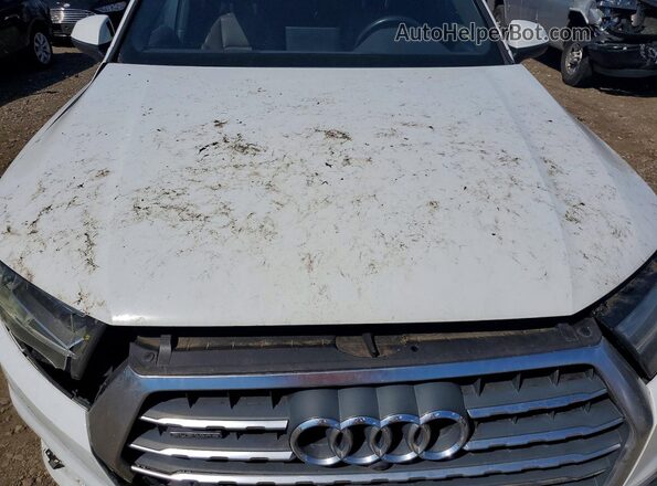 WA1LAAF71JD028267 2018 AUDI Q7 White VIN կոդի պիտակի տեսք