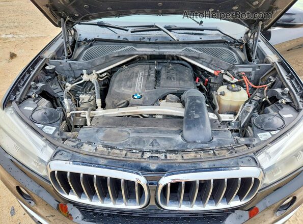 5UXKR2C56J0X09291 2018 BMW X5 Black Widok naklejki z numerem VIN