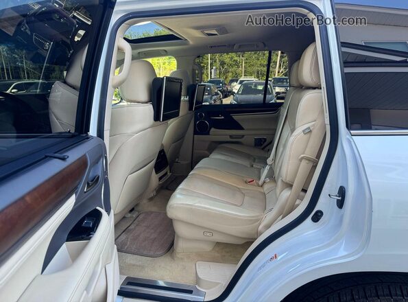 JTJHY7AX3G4213685 2016 LEXUS LX White 