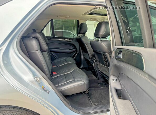 4JGDA5GB0GA666794 2016 MERCEDES-BENZ GLE-CLASS Blue უკანა ხედი