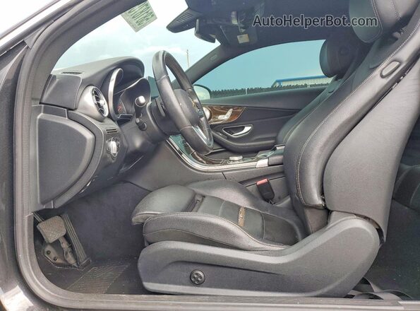 WDDWJ8DB9LF954092 2020 MERCEDES-BENZ C Gray Вид панелі приладів