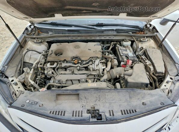 4T1B11HK7KU774304 2019 TOYOTA CAMRY White Widok komory silnika