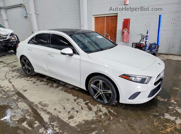 WDD3G4FB0KW000658 2019 MERCEDES-BENZ A White Դիմացի տեսք