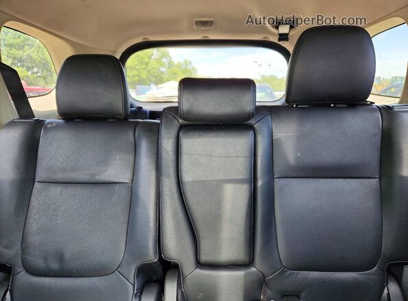 JA4AZ3A35HZ012179 2017 MITSUBISHI OUTLANDER Gray Вид задньої частини салону