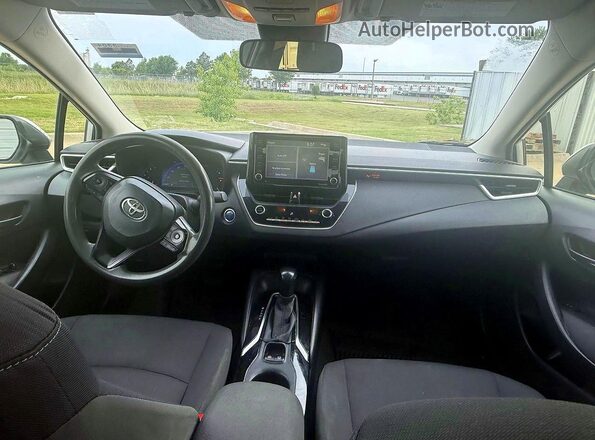 JTDEAMDE3N3008597 2022 TOYOTA COROLLA Silver 