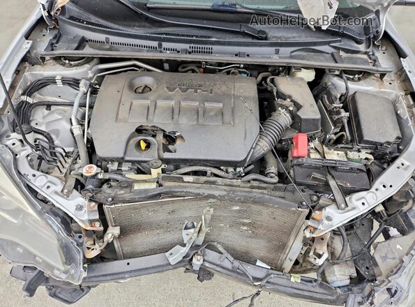 2T1BURHE7JC029617 2018 TOYOTA COROLLA Silver Вид підкапотного простору