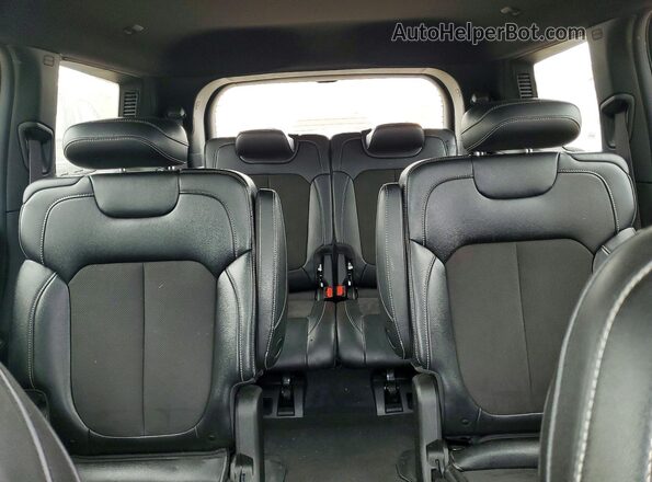 1C4RJKAG5R8562146 2024 JEEP GRAND White Widok wnętrza z tyłu