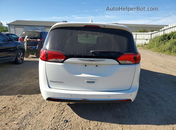 2C4RC1FG9LR136601 2020 CHRYSLER PACIFICA White Вид салону спереду
