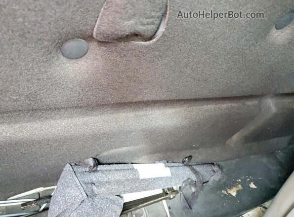 1FTMF1C53KKD00412 2019 FORD F150 White 