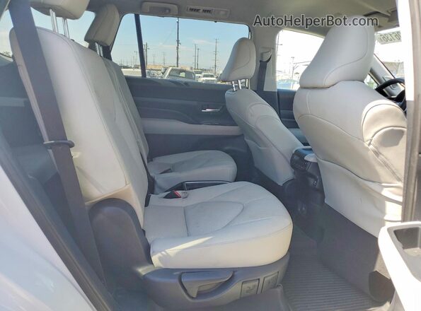 5TDAAAB50RS069250 2024 TOYOTA ALL White Engine compartment view