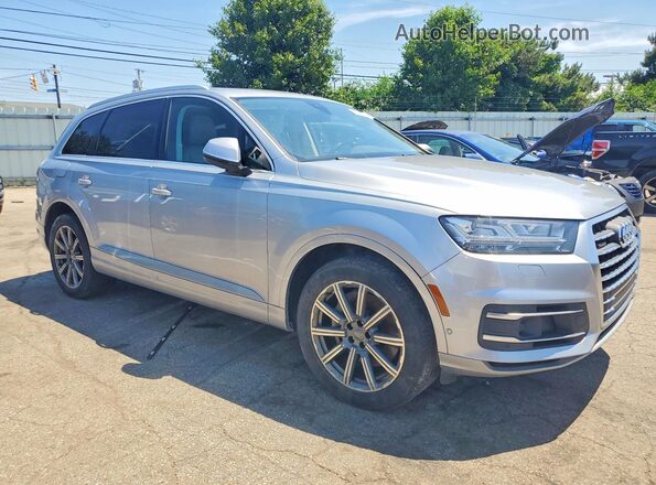 WA1LAAF7XKD001053 2019 AUDI Q7 Silver Front view