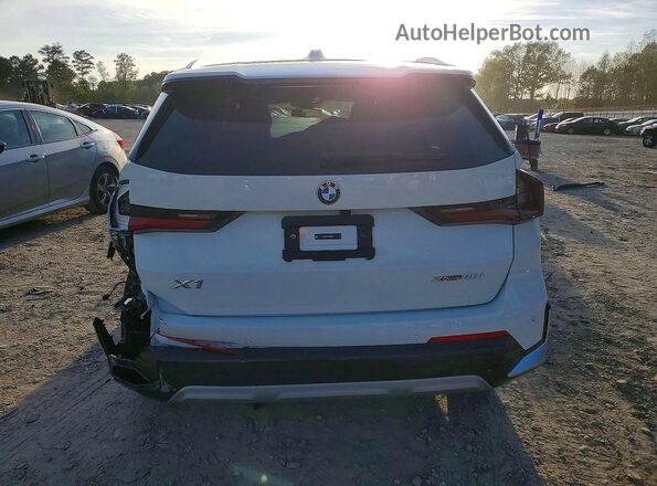 WBX73EF04T5482640 2026 BMW X1 Белый Вид салона спереди