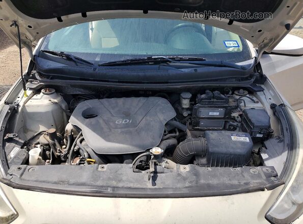KMHCT4AE4HU220022 2017 HYUNDAI ACCENT Beige Engine compartment view