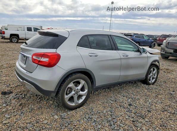 WDCTG4GB3JJ390069 2018 MERCEDES-BENZ GLA Silver 