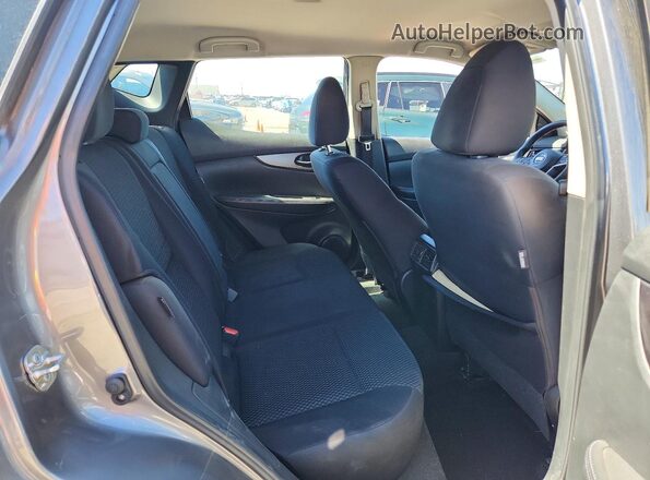JN1BJ1AW8MW671209 2021 NISSAN ROGUE Gray Vista del compartimento del motor