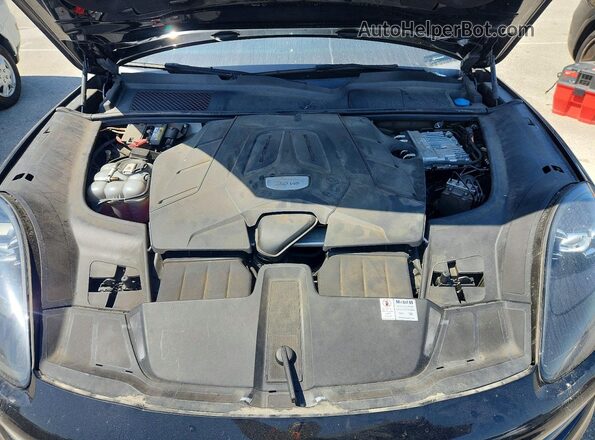 WP1AA2AY8LDA09963 2020 PORSCHE CAYENNE Черный Вид подкапотного пространства