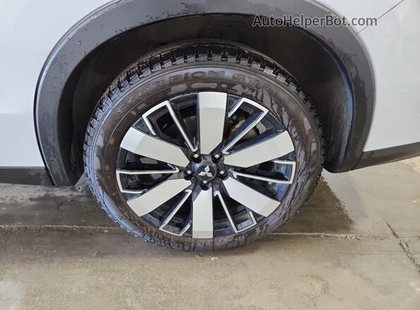 JA4J4VA87SZ033113 2025 MITSUBISHI OUTLANDER Белый 