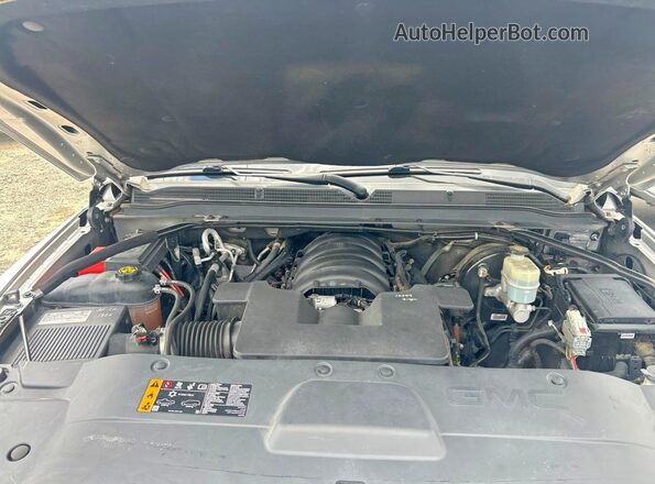 1GKS1HKJ1LR202263 2020 GMC YUKON Silver 