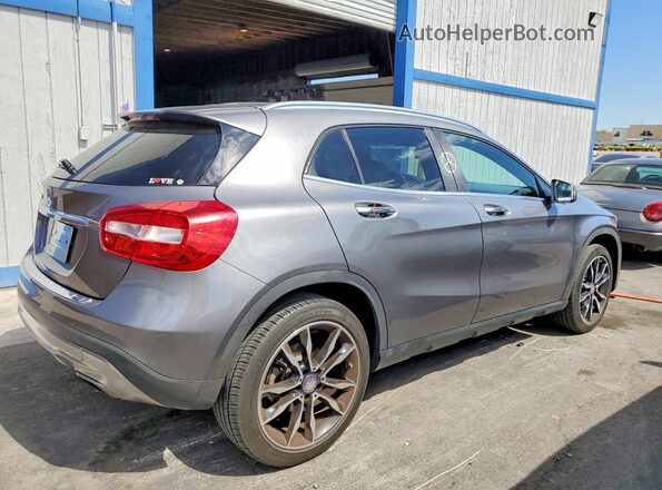 WDCTG4EBXGJ265288 2016 MERCEDES-BENZ GLA Gray 