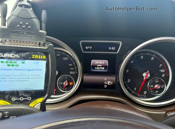 4JGDA5JB4GA708618 2016 MERCEDES-BENZ GLE White ხელსაწყოთა პანელის ხედი