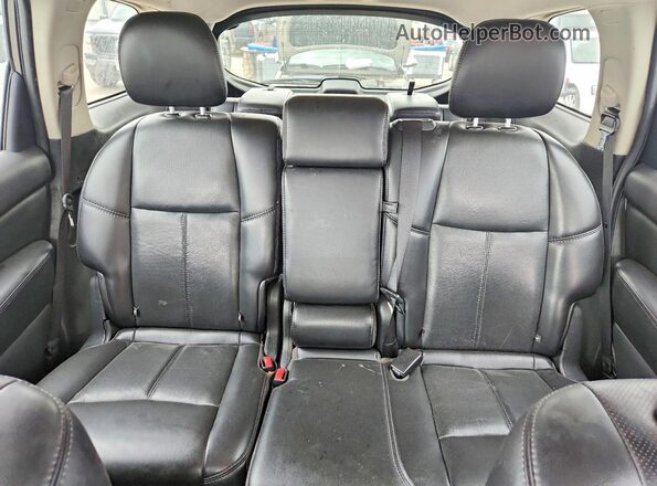 5N1DR2MN4HC628223 2017 NISSAN PATHFINDER Silver 