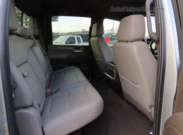 2GC4YPEY4R1267354 2024 CHEVROLET SILVERADO Gray Front interior view