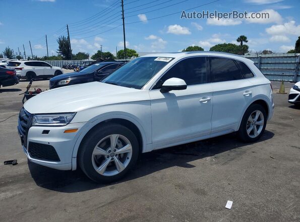 WA1BNAFY9L2029402 2020 AUDI Q5 White 
