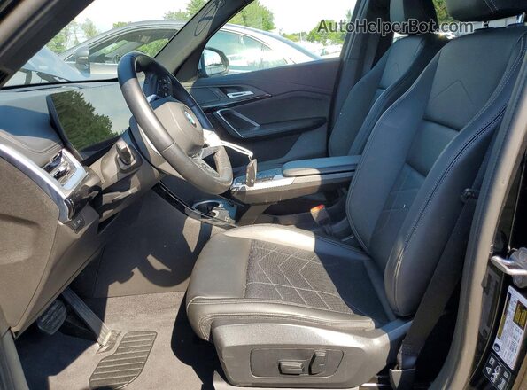 WBX73EF0XR5Z28783 2024 BMW X1 Black 