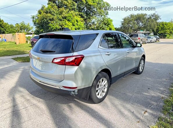 3GNAXJEV5JL383360 2018 CHEVROLET EQUINOX Серебряный Вид спереди