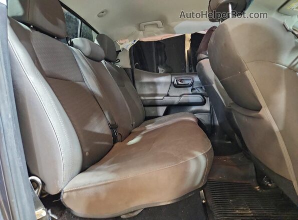 5TFCZ5AN2MX256597 2021 TOYOTA TACOMA Gray Widok wnętrza z tyłu