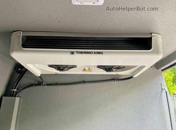 3C6TRVDG1KE563504 2019 RAM PROMASTER White VIN sticker view