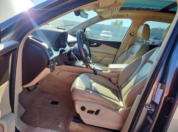 WA1VAAF75HD029408 2017 AUDI Q7 Gray 