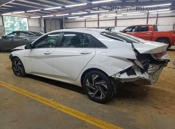 KMHLP4DG1RU834187 2024 HYUNDAI ELANTRA White Задня права чверть