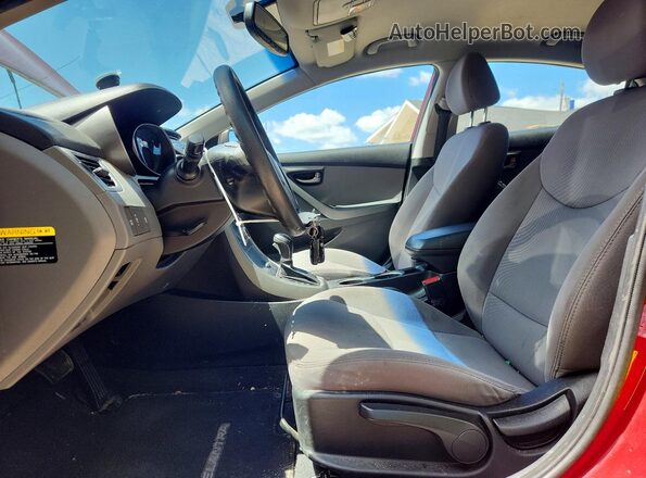 5NPDH4AE0GH757831 2016 HYUNDAI ELANTRA Red Vista del salpicadero