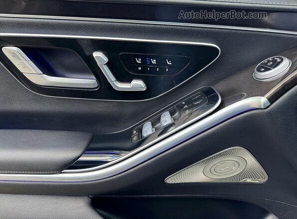 W1K6G6DB8NA070728 2022 MERCEDES-BENZ S Black 
