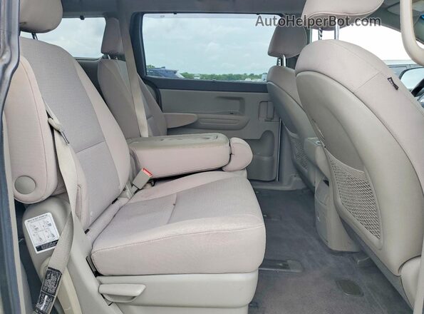 KNDMB5C10G6188300 2016 KIA SEDONA White Շարժիչի բաժամունքի տեսք