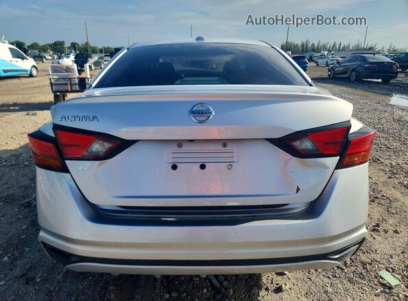 1N4BL4BVXLC235482 2020 NISSAN ALTIMA Silver Front interior view