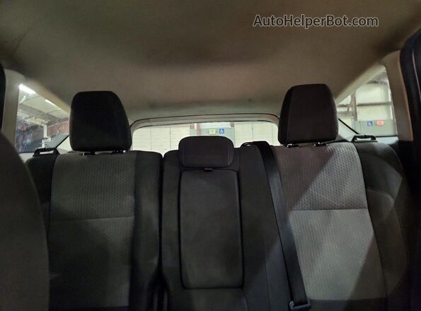 1FMCU0GDXHUB03212 2017 FORD ESCAPE White Սալոնի հետևի տեսք