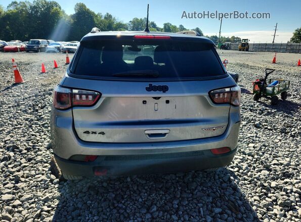 3C4NJDDB9LT221397 2020 JEEP COMPASS Silver 