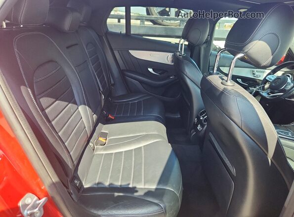 WDC0J8EB3LF672913 2020 MERCEDES-BENZ GLC-CLASS Red Widok wnętrza z tyłu