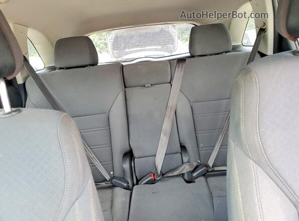 5XYPG4A55HG217383 2017 KIA SORENTO Red უკანა სალონის ხედი