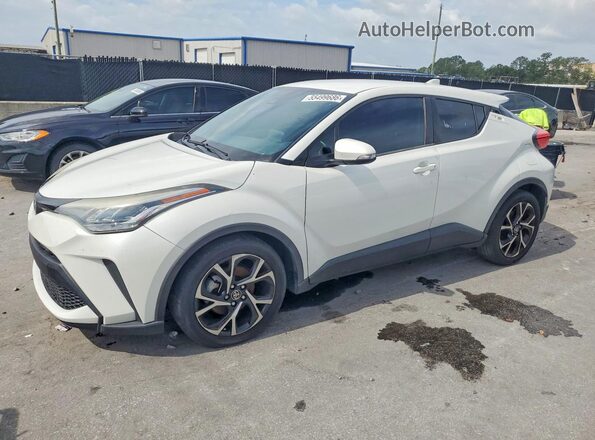 NMTKHMBX4MR124826 2021 TOYOTA C-HR White 