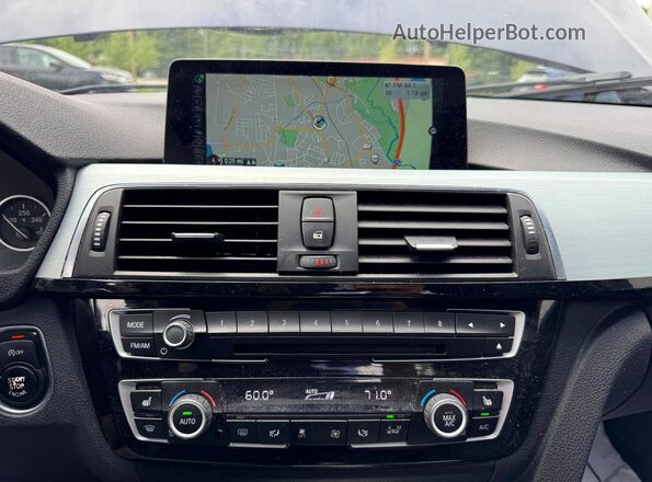 WBA8E3G5XGNT77727 2016 BMW OTHER Black Vista del cuadro de instrumentos